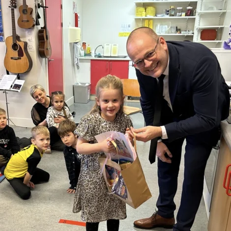 Margit hevur teknað jólakortið