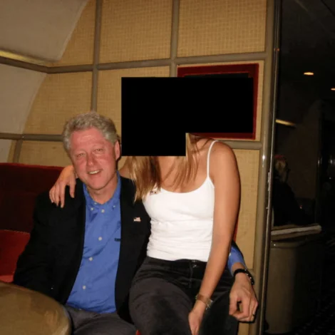 Bill Clinton á fleiri nýggjum Epstein-myndum