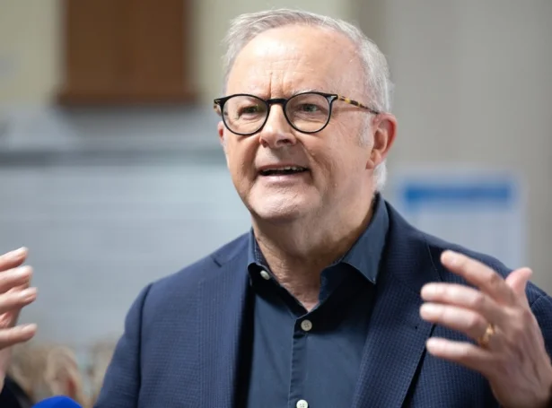 Avstralski forsætisráðharrin, Anthony Albanese (Mynd: EPA)