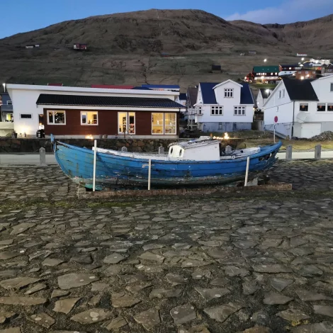 Fyrireikingarnar í Vági væl í gongd