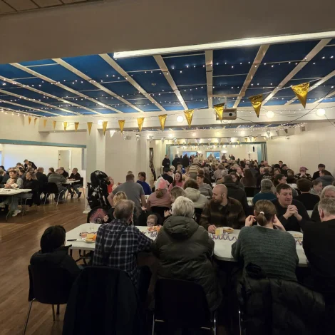 Myndir: Útvið 400 fólk til morgunmat í Miðvági