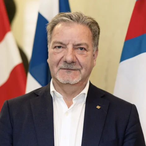 Føroyar hava nú fast pláss í formansskapinum í Norðurlandaráðnum