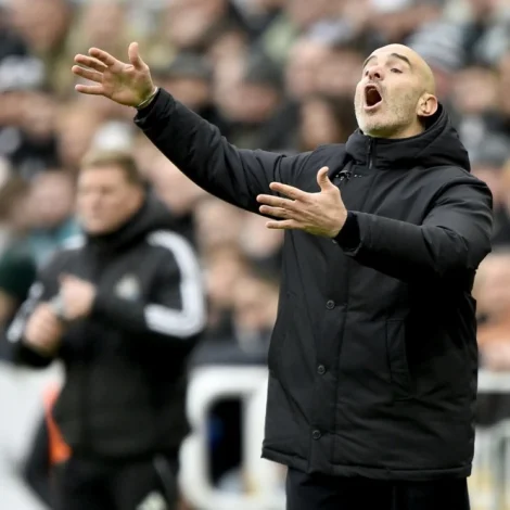 Enzo Maresca tók yvir sum høvuðsvenjari í Chelsea í juni 2024 (Mynd: EPA)