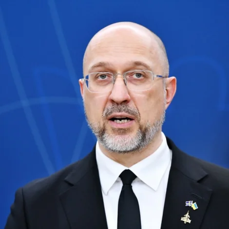 Ukraina skal hava nýggjan verjumálaráðharra