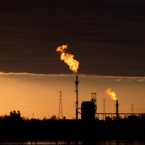 Trump vil hava hendur á oljuni