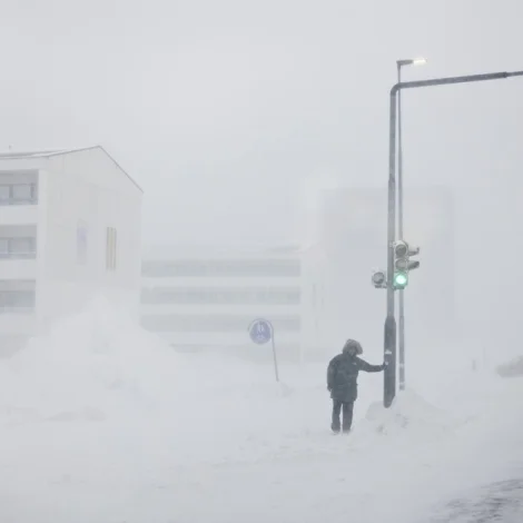 Umrøða at bjóða øllum grønlendingum eina størri upphædd í part