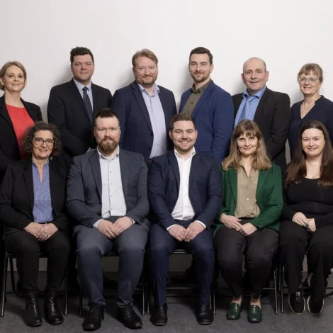 Seks býráðslimir í Sunda kommunu vóru til allar býráðsfundirnar