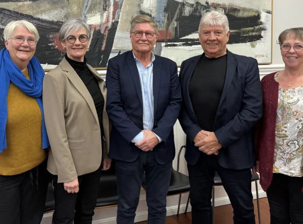 Frá vinstru: Bergljót av Skarði, Marjun Poulsen, Leivur Hansen, Jóan Carl Dam og Annemi L. Joensen