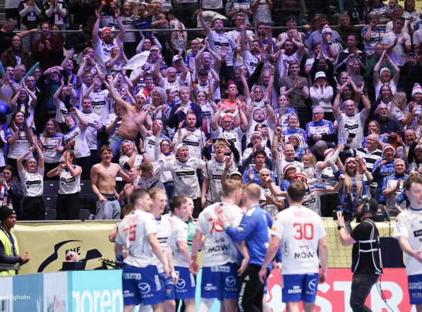 Føroysku fjeppararnir skaptu eitt nærum gandakent leiktjald í fyrsta EM-dystinum hjá Føroyum í hesum endaspælinum (Mynd: Sverri Egholm)