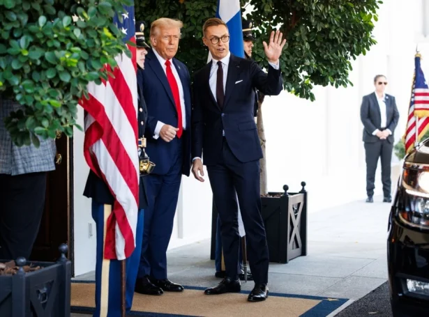 Frá vitjanini hjá finska forsetanum í Washington í oktober (Savnsmynd: EPA)