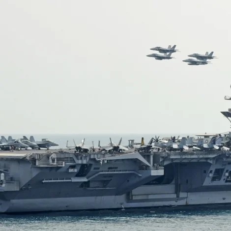 USA sendir herflotaskip móti Iran