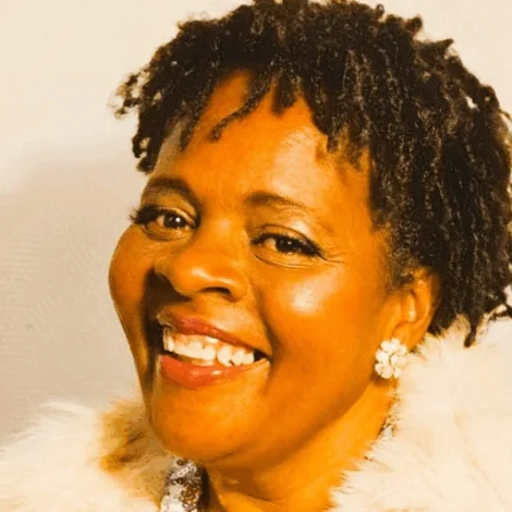 DeBorah & 7Heaven í Listastovuni í kvøld