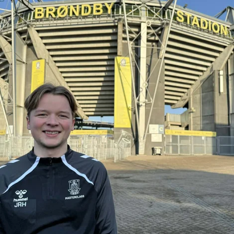 Jákup Reinert Højgaard er greinari á føroyska A-landsliðnum og nú eisini hjá danska stórfelagnum Brøndby (Mynd: Privatmynd)