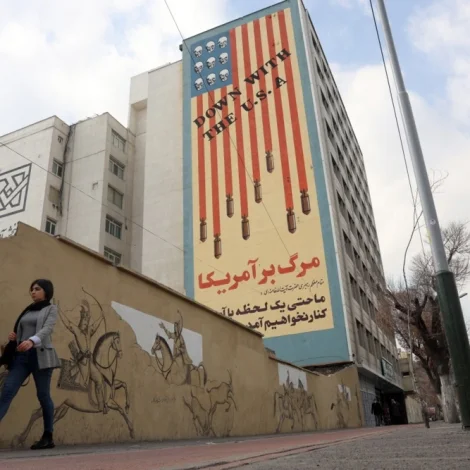 Iran lovar mótatsóknir um USA leypir á