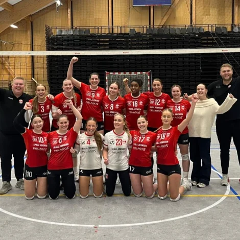 KÍF vann á Fleyr fyri triðju ferð og tók bronsuplássið