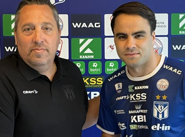 Magnus Powell og Oussema Sørlie Ali (Mynd: ki.fo)