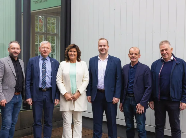 Talið av fólkafloksmonnum og -kvinnum á tingi hevði verið meira enn tvífaldað, um val hevði verið nú (Mynd: Fólkaflokkurin)