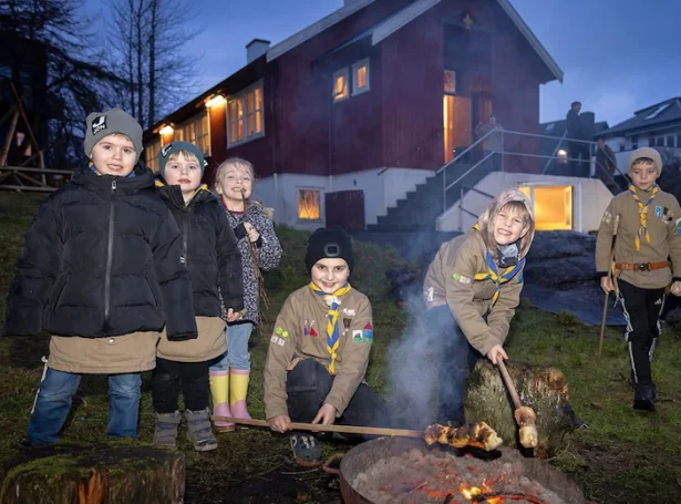 Frá føðingardagstiltakinum í skótahúsinum við Havnará í vikuni.