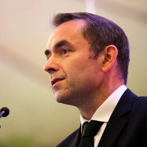 Frakland og Kanada latið upp hvør sítt konsulát í Nuuk