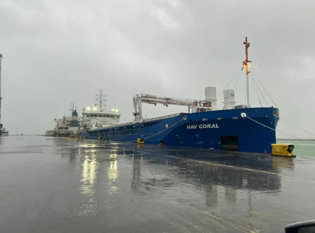 Hav Coral er nýggjasta skipið hjá Navigare í Søldarfirði (Mynd: Navigare)