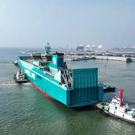 Fyrsta nýggja skipið hjá Smyril Line sjósett