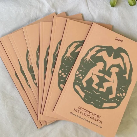 Føroyskar sagnir á enskum ganga sum heitt breyð