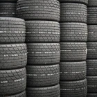 Omanfyri 2000 seld dekk og rúkandi menning hjá Dekk-Keyp