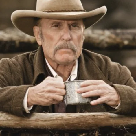 Robert Duvall gjørdist 95 ár