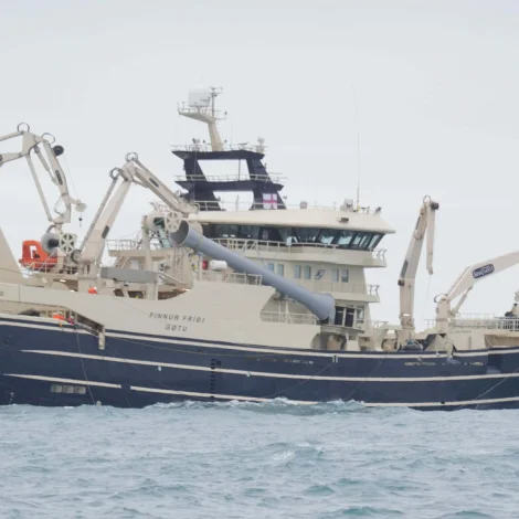 Finnur Fríði skal landa lodnu á Tvøroyri