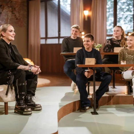 Eivør: - Vakurt, rørandi og lívsjáttandi