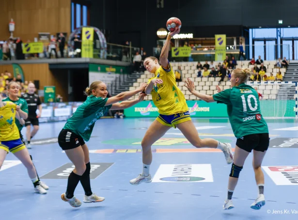 Lív Sveinbjørnsdóttir Poulsen gjørdi av álvara bart, tá á stóð í Vestmanna. Í løtuni eru bæði VÍF og Kyndil á finalukós aftur - her í steypafinaluni í februar (Mynd: Sverri Egholm)