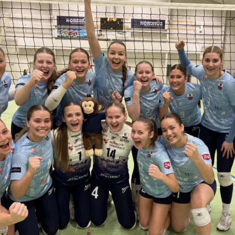 Mjølnir vann á KÍF í fimmsettara