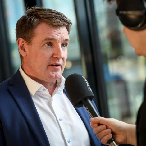 Munur á viðgerð - arbeiðið við Suðuroyartunlinum er gjørt óalmindiliga gjølla