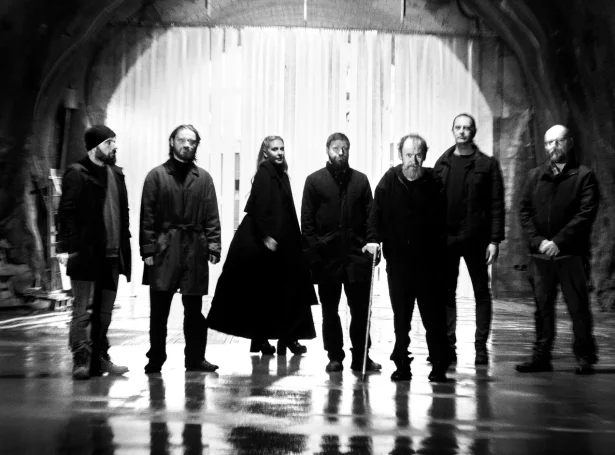 Clickhaze eru frá vinstru: Høgni Lisberg, Jens L. Thomsen, Eivør Pálsdóttir, Mikael Blak, Petur Pólsson, Bogi á Lakjuni og Jón Tyril