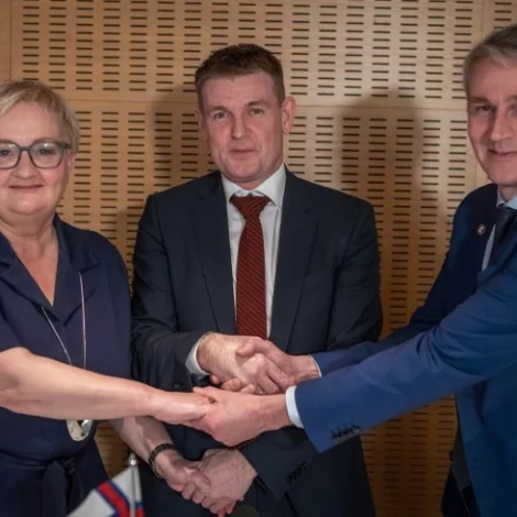 37 tíma arbeiðsvikan: Nú skulu Javnaðarflokkurin og Tjóðveldi vísa sítt virði