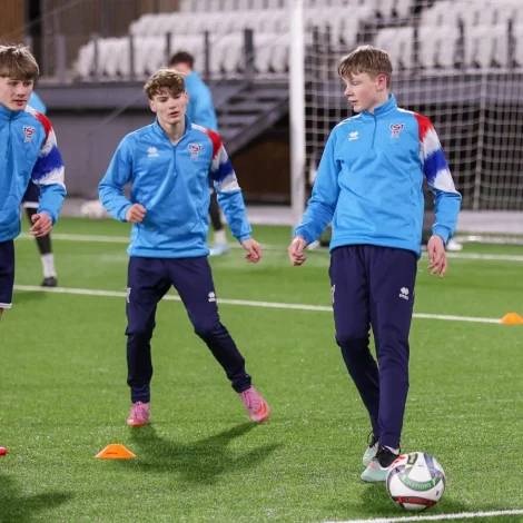 Føroyar skulu royna seg i kapping á hemavølli (Mynd: fsf.fo)