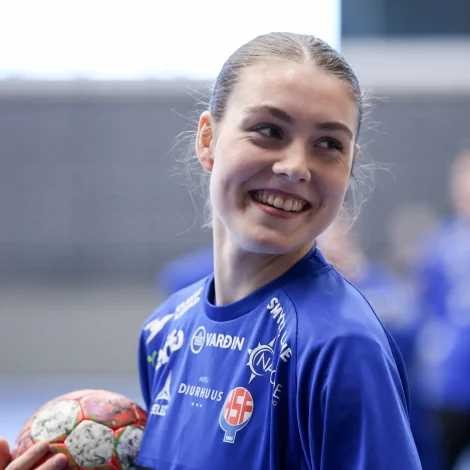 Maria Pálsdóttir Nólsoy hevur verið álopsprofilur hjá Horsens og føroyska landsliðið (Mynd: Sverri Egholm)