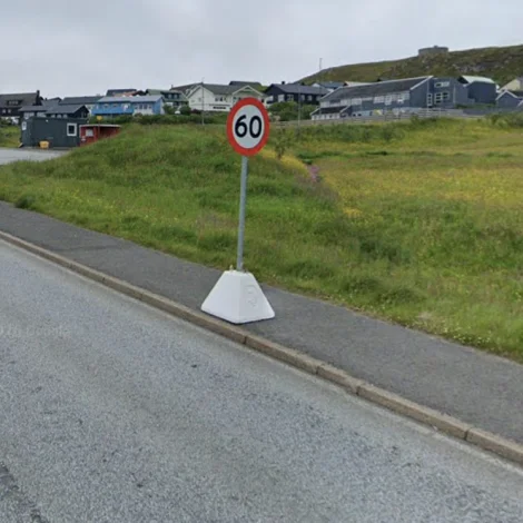 Koyrdu ov skjótt milum Horna