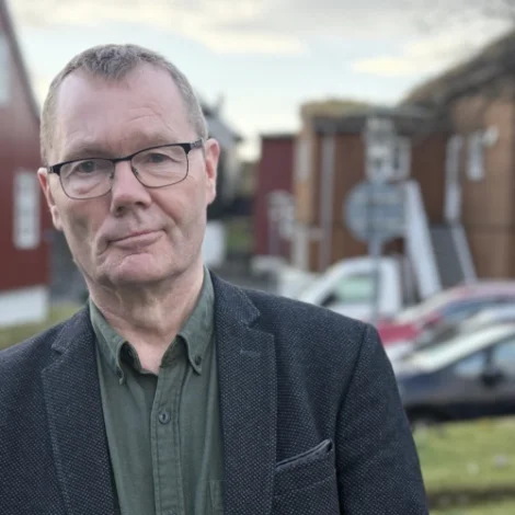 Fyrrverandi kringvarpsstjórin stillar upp