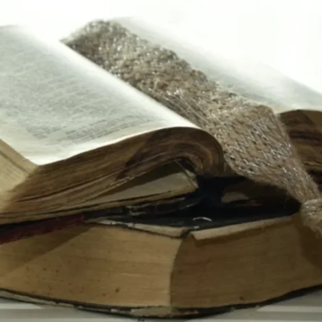 Skírhóskvøld setti Jesus seg lágt