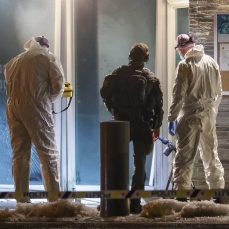 Spreinging við amerikonsku sendistovuna í Oslo