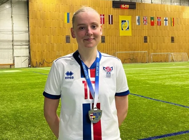 Brá Zakariasardóttir skoraði sigursmálið ímóti Lettlandi, og tryggjaði samstundis silvur til Føroyar - Mynd: Kristmund Johannessen