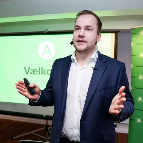 Sí valskránna: Valdið til fólkið