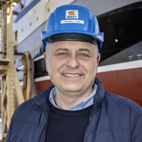 MEST: Avlop á 28,8 milliónir krónur aftaná skatt í 2025