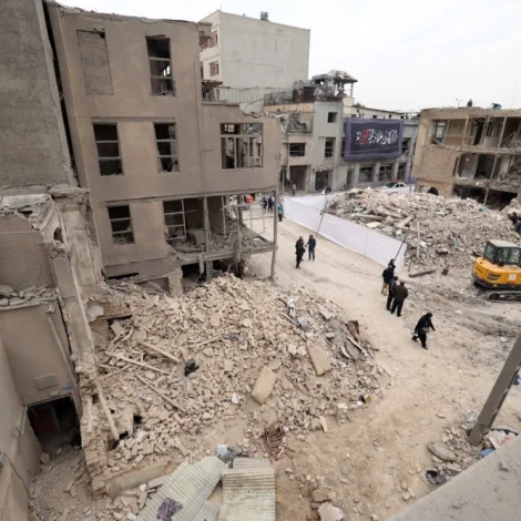 Álopini á Iran halda fram komandi vikurnar