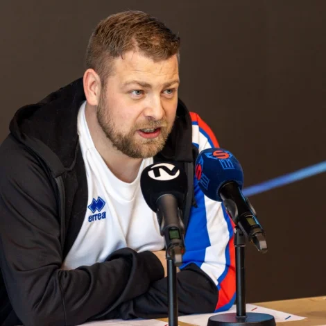 Tríggjar broytingar í hópinum