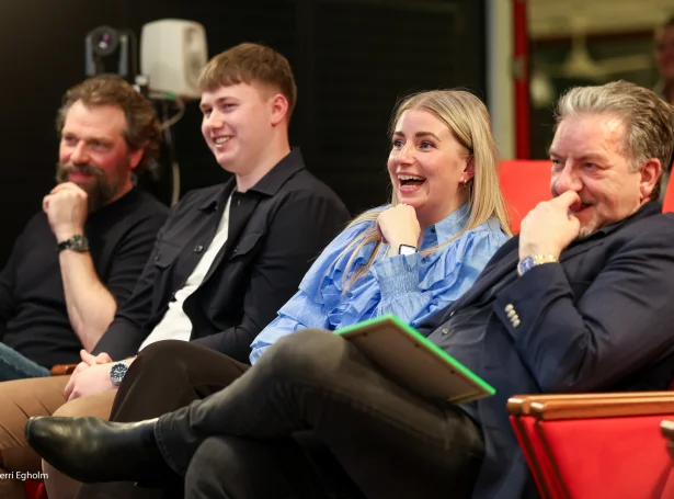 Jóhannis Erlendsson, Tjóðveldi, og Anna Falkenberg, Sambandsflokkurin - tvey av høvuðsvalevnunum til fólkatingsvalið (Mynd: Sverri Egholm)