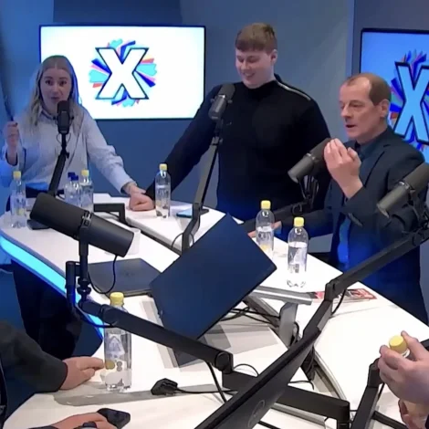 Video: Tí kemur so lítið burturúr hjá tykkum báðum