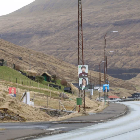 125 fleiri verið og valt á Giljanesi