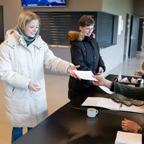 Gøtufólk velja nú fast í Sarpugerði – vallutøkan væl hægri enn í 2022